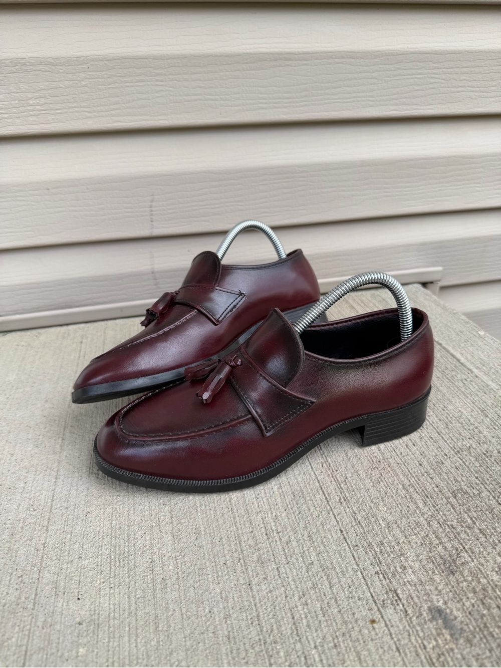 Vintage Burgundy Tassel Leather Loafers Slip On Mens Size 7 USA Made